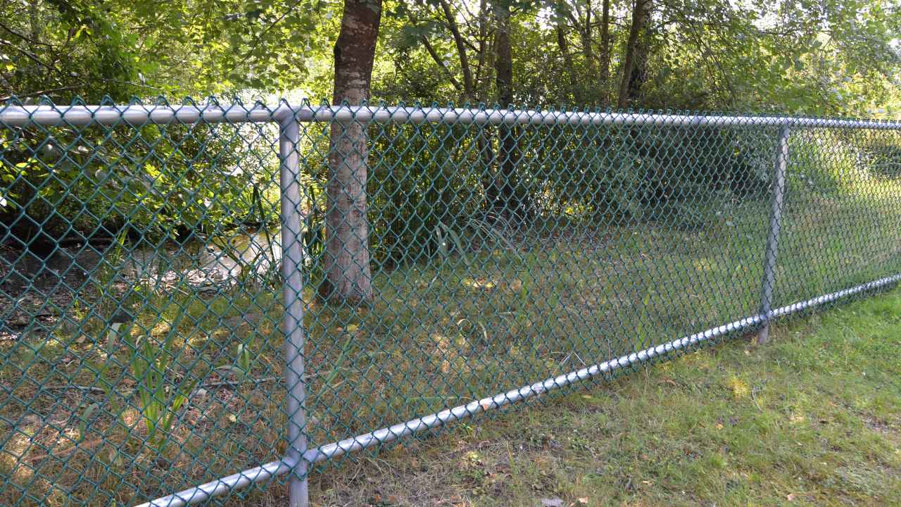 affordable chain link fence installation
